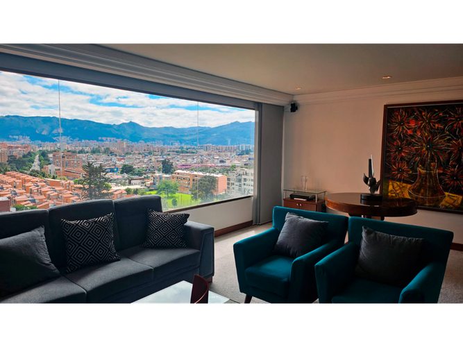 Apartamento de 4 alcobas en arriendo en Provenza, Bogotá, 209 m² · foto 2 de 24