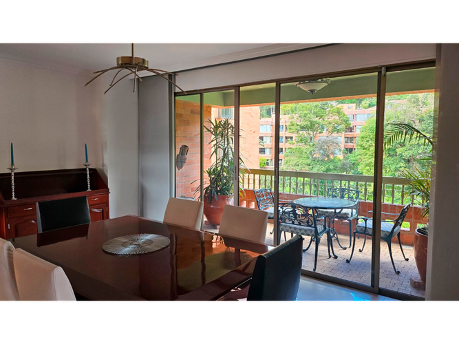 Apartamento de 4 alcobas en arriendo en Provenza, Bogotá, 209 m² · foto 8 de 24