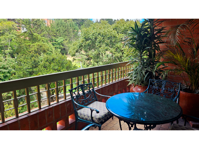 Apartamento de 4 alcobas en arriendo en Provenza, Bogotá, 209 m² · foto 13 de 24