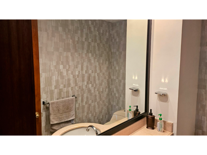 Apartamento de 4 alcobas en arriendo en Provenza, Bogotá, 209 m² · foto 24 de 24