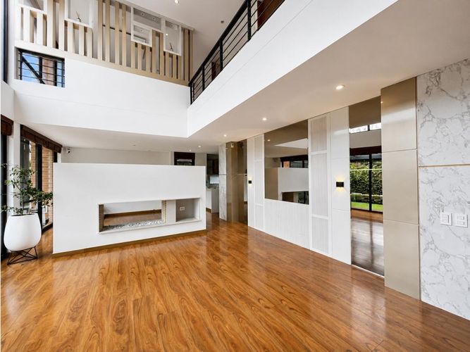 Casa de 4 alcobas en venta en Hacienda Fontanar, Chía, 244 m² · foto 3 de 24