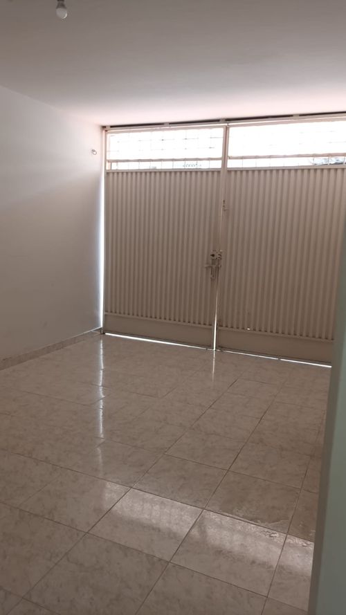 Casa de 4 alcobas en venta en Nuevo Sotomayor, Bucaramanga, 320 m² · foto 3 de 12