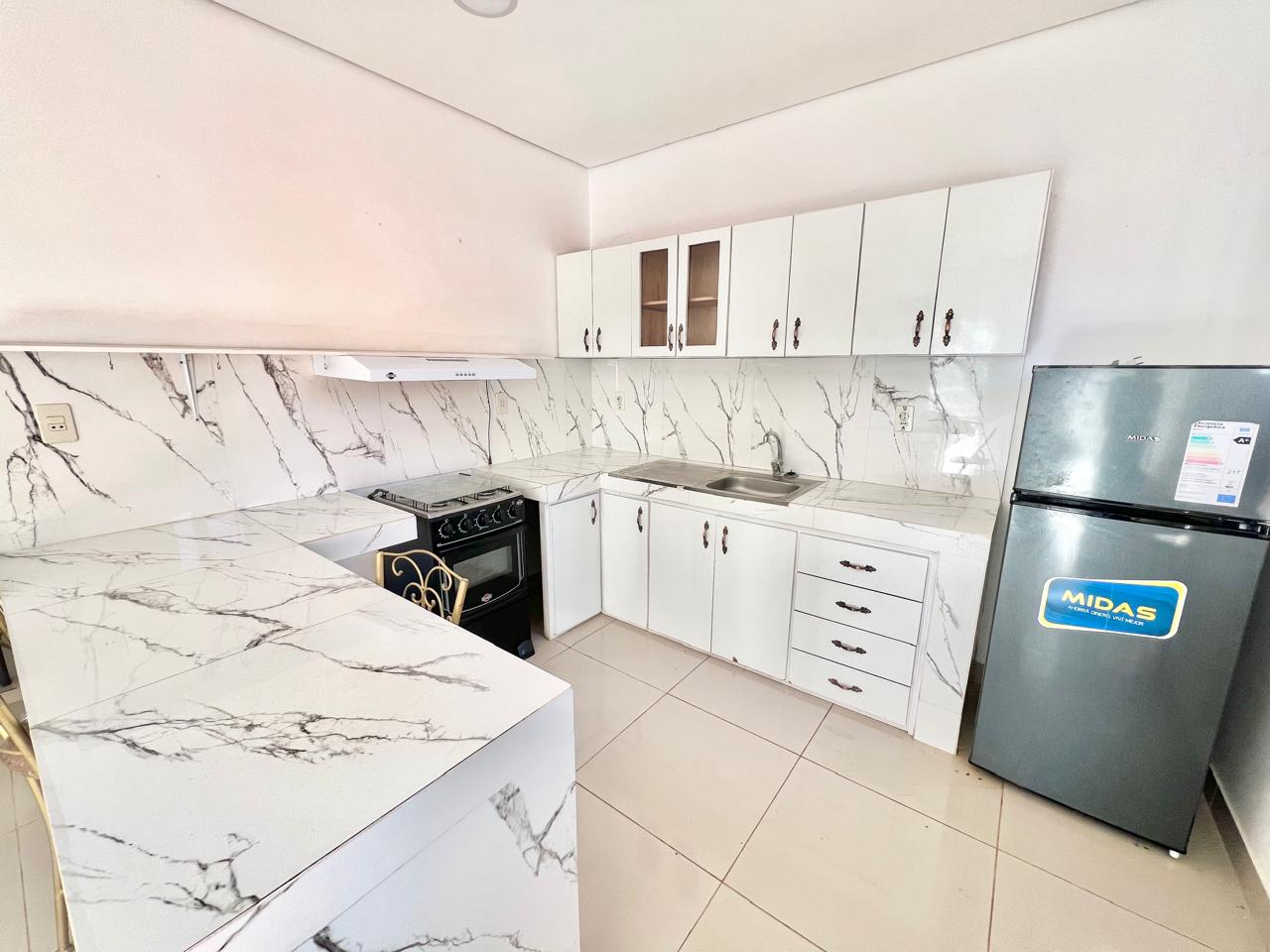 En Alquiler Duplex de 4 Habitaciones en Fernando Norte A313 — foto 2