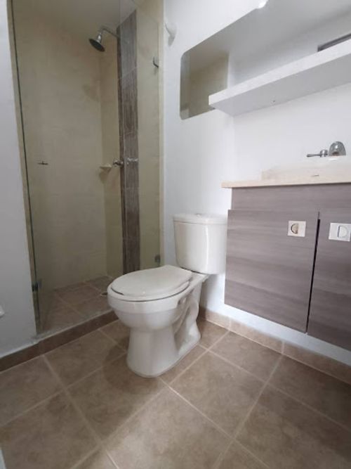 Apartamento de 3 alcobas en arriendo en Calle Del Banco, Sabaneta, 68 m² · foto 11 de 19