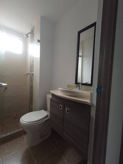 Apartamento de 3 alcobas en arriendo en Calle Del Banco, Sabaneta, 68 m² · foto 16 de 19
