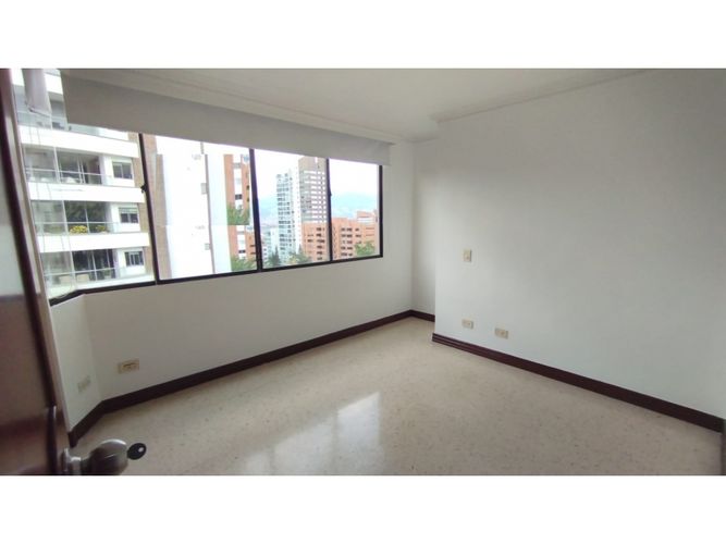 Apartamento de 3 alcobas en venta en Alejandria, Medellín, 127 m² · foto 17 de 19
