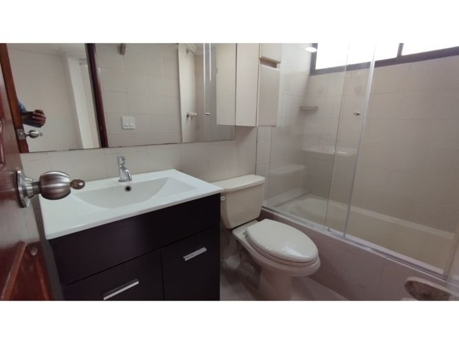 Apartamento de 3 alcobas en venta en Alejandria, Medellín, 127 m² · foto 18 de 19