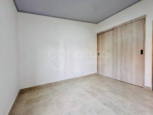 Apartamento de 3 alcobas en venta en La Colina, Medellín, 62 m² · foto 11 de 19