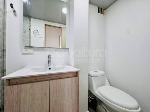 Apartamento de 3 alcobas en venta en La Colina, Medellín, 62 m² · foto 15 de 19
