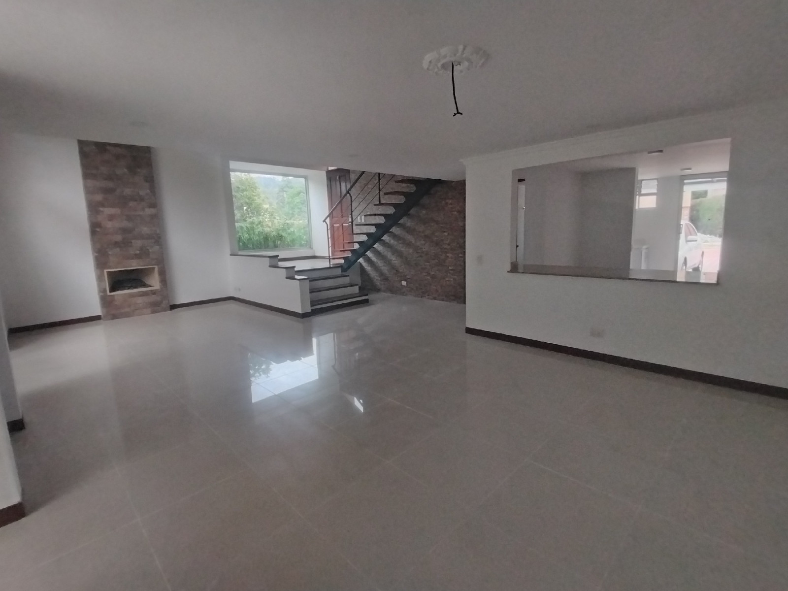 4BR House in Santa Elena (178 m²) - 4