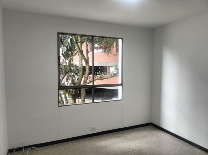 Apartamento de 3 alcobas en venta en El Poblado, Medellín, 130 m² · foto 16 de 19