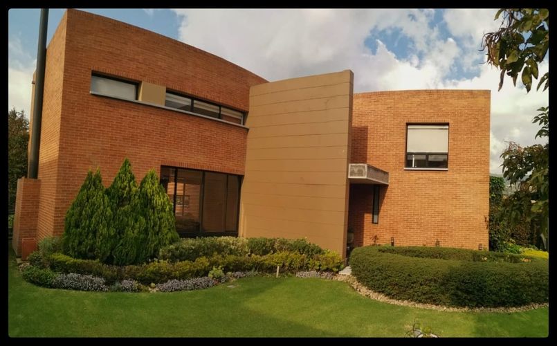 Casa de 3 alcobas en venta en Hacienda Fontanar, Chía, 300 m² · foto 2 de 24