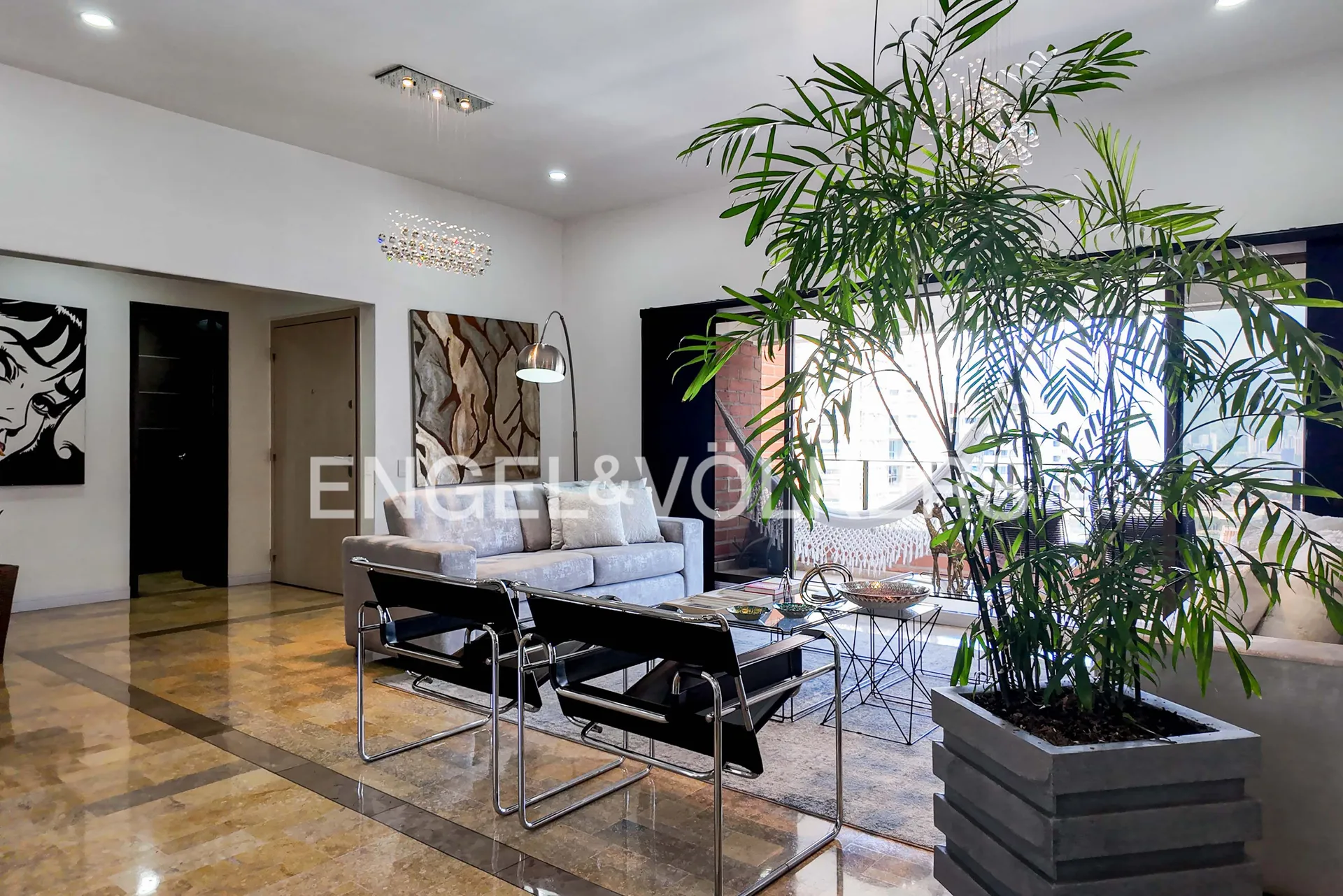 Apartamento en arriendo en Castropol, Medellín · foto 3 de 20