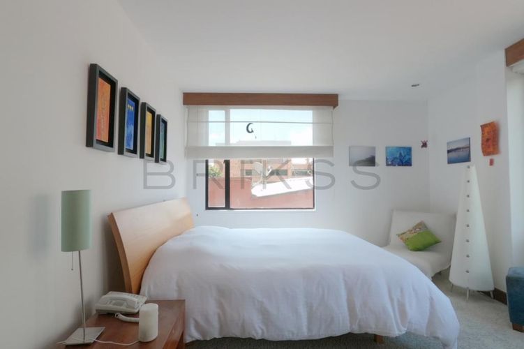 Apartamento de 3 alcobas en venta en Los Rosales, Bogotá, 250 m² · foto 16 de 20
