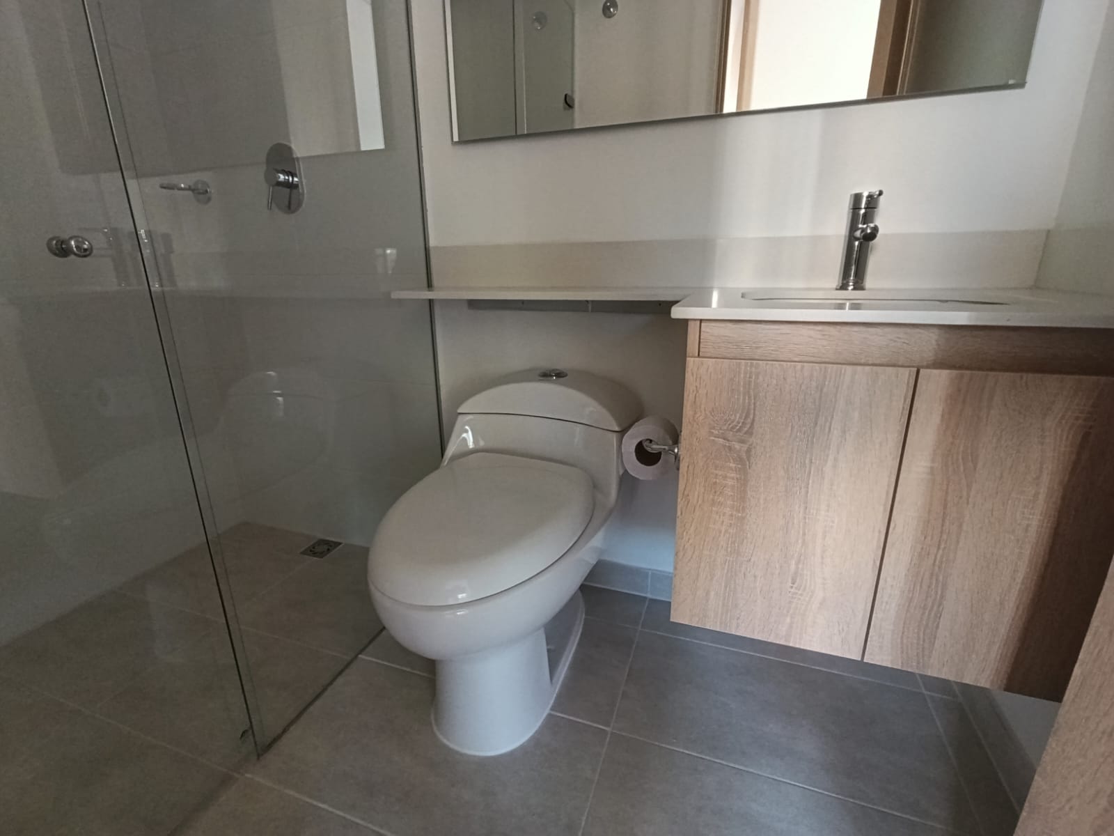 Apartamento en arriendo en Camino Verde, Envigado · foto 4 de 14