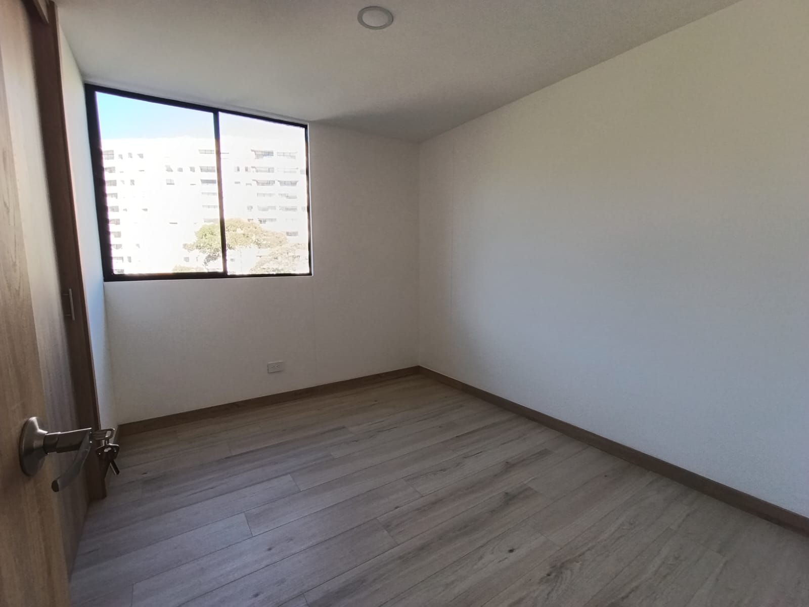 Apartamento en arriendo en Camino Verde, Envigado · foto 5 de 14