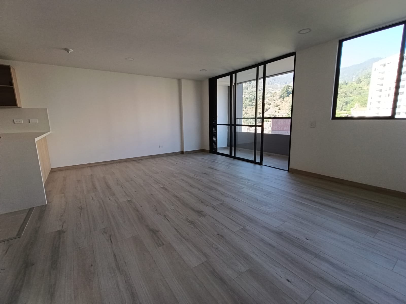 Apartamento en arriendo en Camino Verde, Envigado · foto 6 de 14