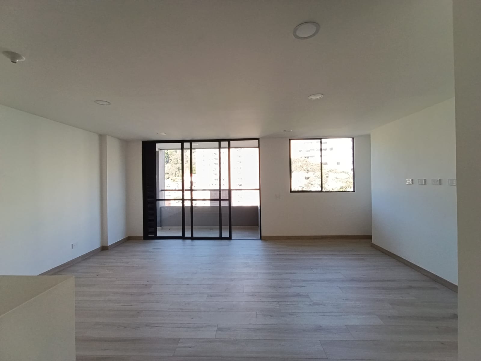 Apartamento en arriendo en Camino Verde, Envigado · foto 14 de 14