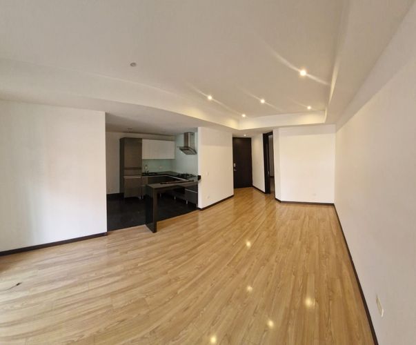 Apartamento de 3 alcobas en venta en Santa Barbara, Bogotá, 134 m² · foto 5 de 24