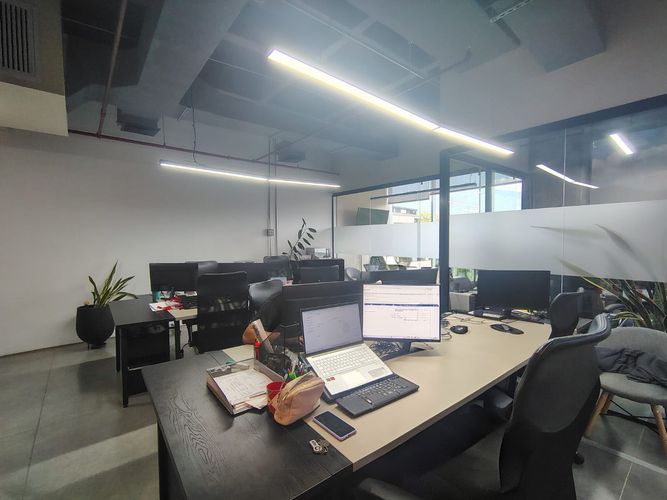 Oficina en arriendo en El Poblado, Medellín, 54 m² · foto 8 de 8