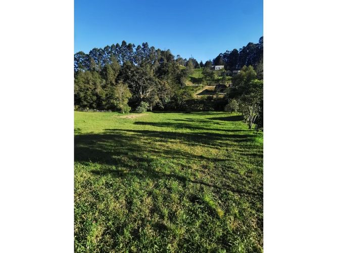 Lote en venta en El Portento, El Retiro, 2934 m² · foto 2 de 7