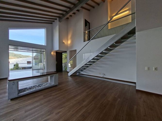 Casa de 4 alcobas en venta en Santa Elena, El Retiro, 248 m² · foto 3 de 24