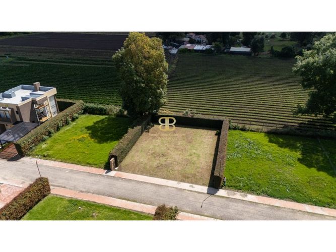 Lote en venta en Chilacos, Chía, 429 m² · foto 3 de 20