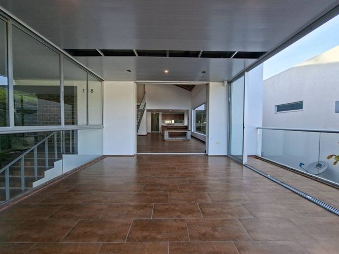 Casa de 4 alcobas en venta en Santa Elena, El Retiro, 248 m² · foto 10 de 24
