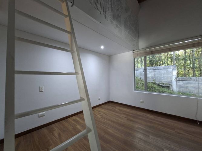 Casa de 4 alcobas en venta en Santa Elena, El Retiro, 248 m² · foto 18 de 24