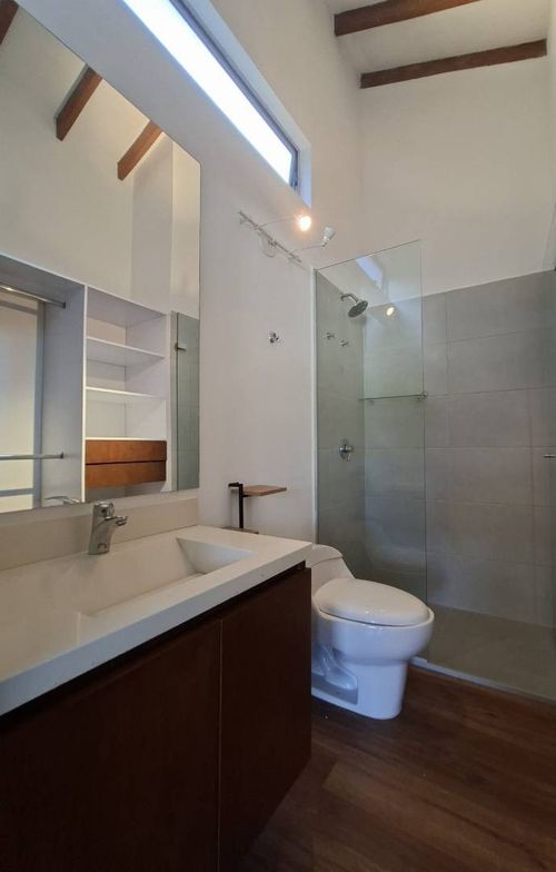 Casa de 4 alcobas en venta en Santa Elena, El Retiro, 248 m² · foto 23 de 24