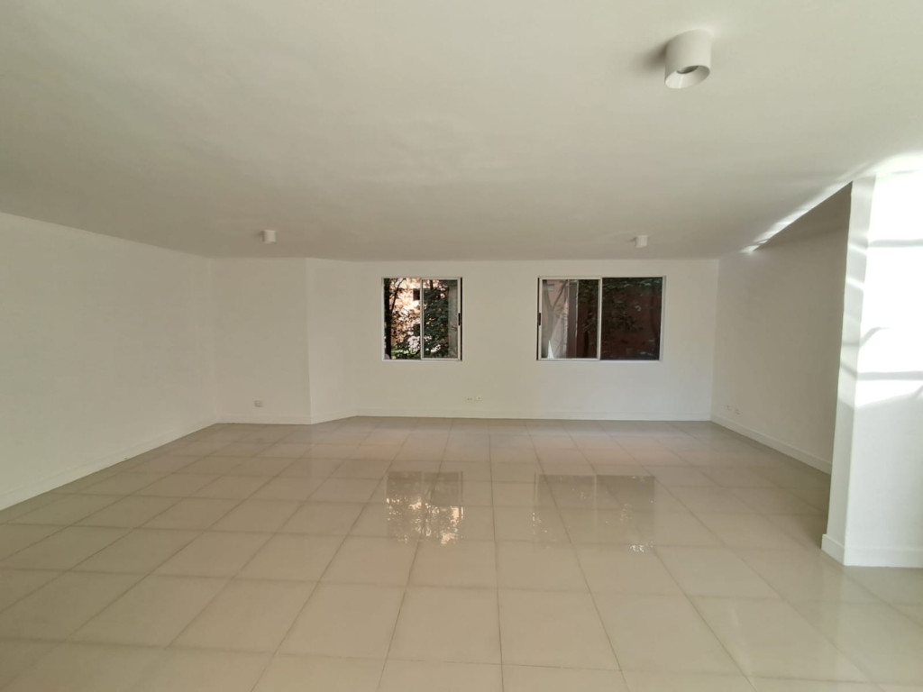 Apartamento en venta en Castropol, Medellín 4