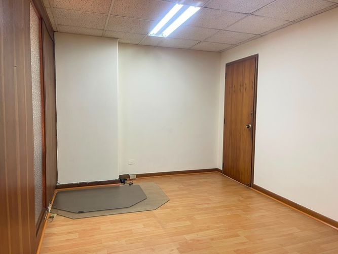 Oficina en arriendo en El Poblado, Medellín, 60 m² · foto 3 de 19