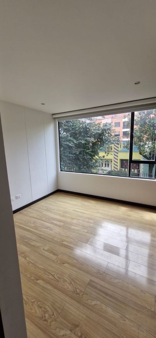 Apartamento de 3 alcobas en venta en Santa Barbara, Bogotá, 134 m² · foto 15 de 24
