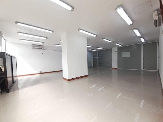 Oficina en arriendo en Santa Maria De Los Angeles, Medellín, 70 m² · foto 7 de 10