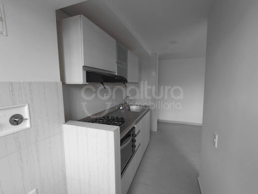 Apartamento en venta en Zona Rural, Itagüí · foto 3 de 18