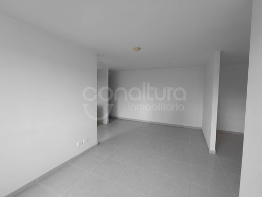 Apartamento en venta en Zona Rural, Itagüí · foto 5 de 18