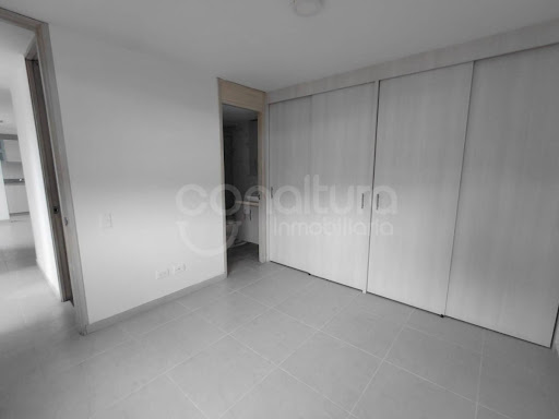 Apartamento en venta en Zona Rural, Itagüí · foto 8 de 18
