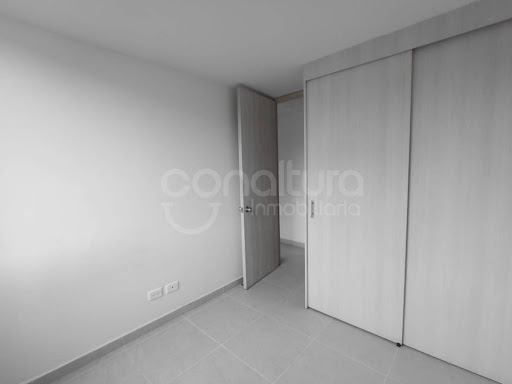 Apartamento en venta en Zona Rural, Itagüí · foto 10 de 18