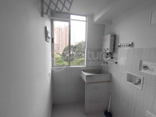 Apartamento en venta en Zona Rural, Itagüí · foto 15 de 18