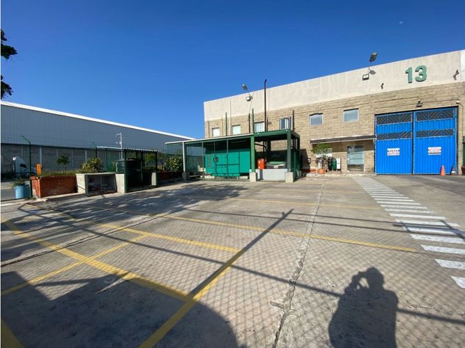 Bodega en arriendo en Barranquillita, Barranquilla, 2000 m² · foto 2 de 24