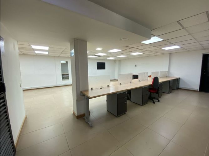 Bodega en arriendo en Barranquillita, Barranquilla, 2000 m² · foto 4 de 24
