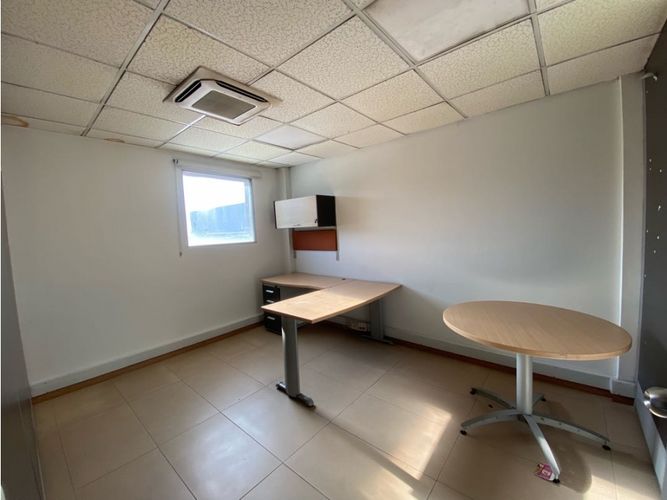 Bodega en arriendo en Barranquillita, Barranquilla, 2000 m² · foto 12 de 24