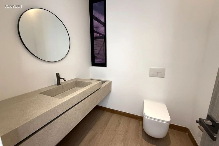 Casa de 3 alcobas en venta en Las Palmas, Envigado, 330 m² · foto 12 de 24