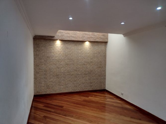 Casa de 3 alcobas en venta en Cedritos, Bogotá, 220 m² · foto 6 de 24