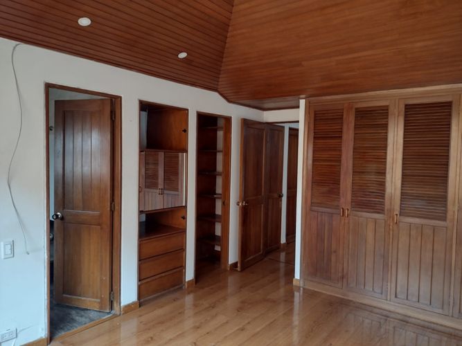 Casa de 3 alcobas en venta en Cedritos, Bogotá, 220 m² · foto 13 de 24