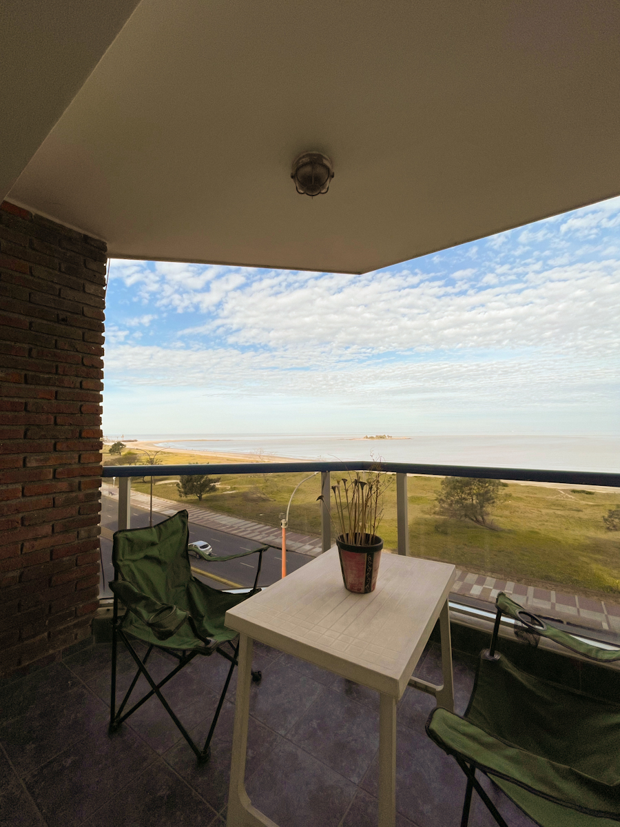 Apartamento en venta, 2 dormitorios, garage, terraza, Malvin - Aanzicht 2