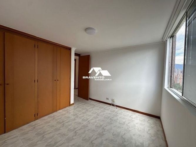 Apartamento de 3 alcobas en arriendo en Altos Del Poblado, Medellín, 100 m² · foto 18 de 23