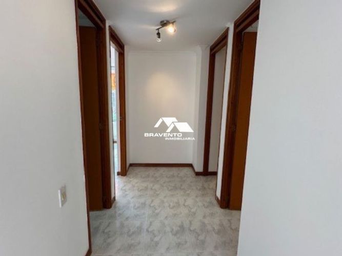 Apartamento de 3 alcobas en arriendo en Altos Del Poblado, Medellín, 100 m² · foto 20 de 23