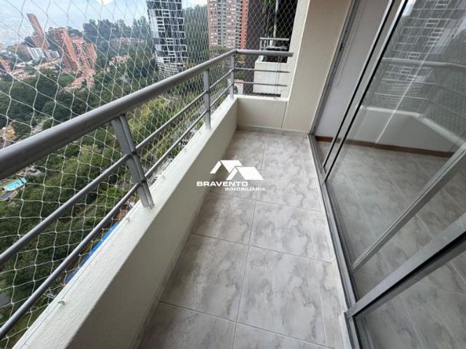 Apartamento de 3 alcobas en arriendo en Altos Del Poblado, Medellín, 100 m² · foto 23 de 23
