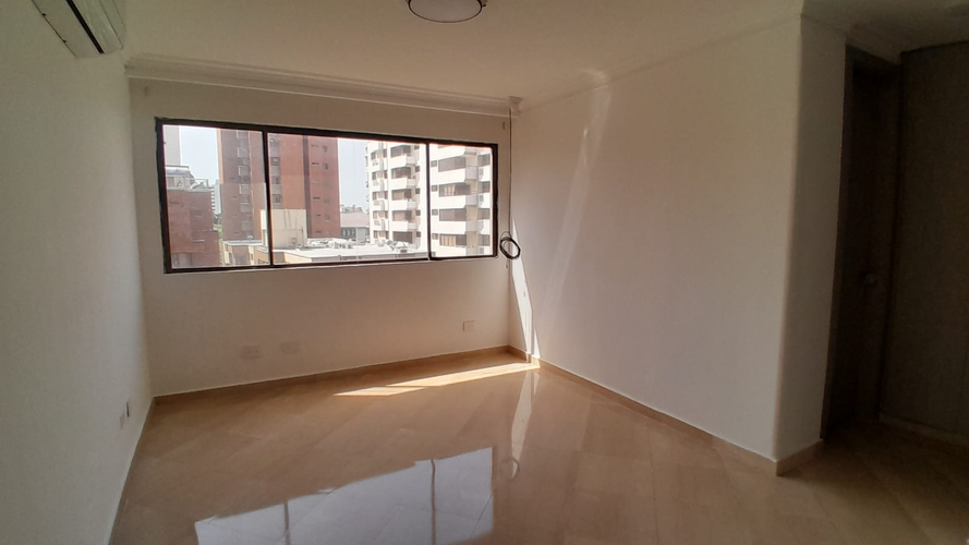 Apartamento de 5 alcobas en arriendo en Villa Country, Barranquilla, 350 m² · foto 9 de 20